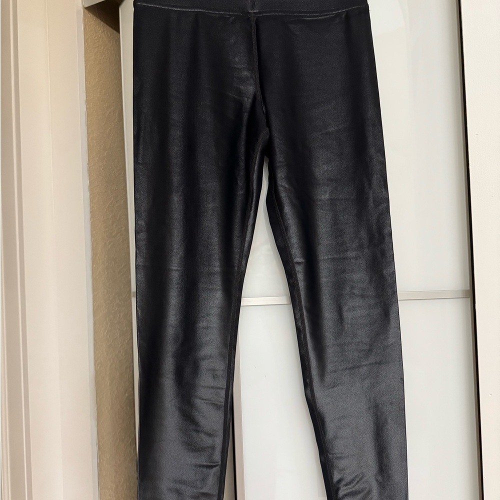 Carbon 38 Black Shiny Leggings